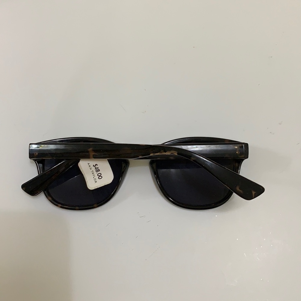 Ann Taylor Skyline sunglasses brand new - Picture 14 of 16